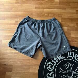 Gymshark  Charcoal Grey Athletic Training Shorts Size L